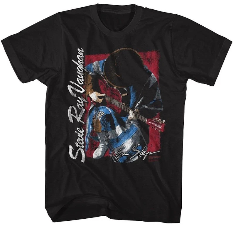 Stevie Ray Vaughan Kneeling Bl - Summer Rays Clothing recensione e prezzo