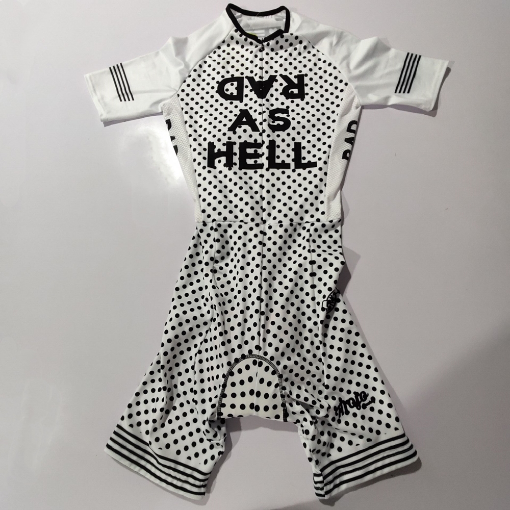 2020 Love The Pain Triathlon S - Summer Loving Clothing recensione e prezzo